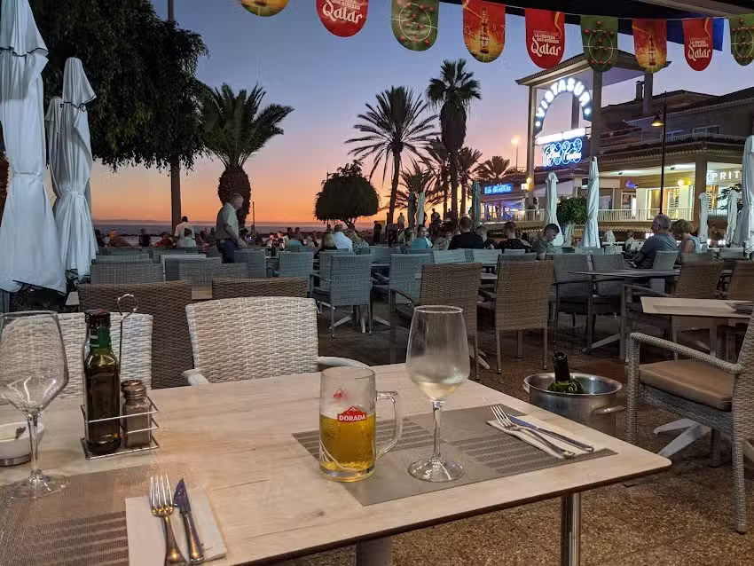 8 Pier Tenerife Restaurant