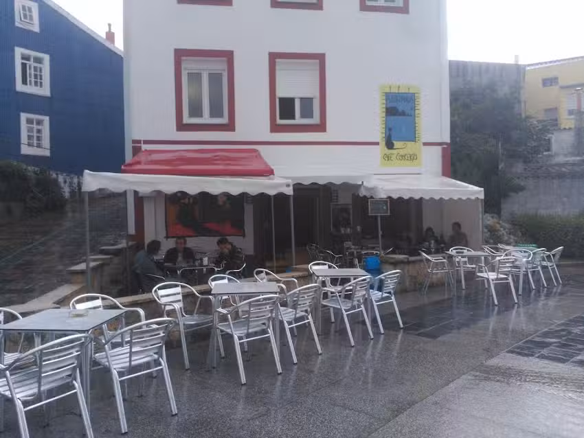 A Escondida Caf&eacute;-Concerto