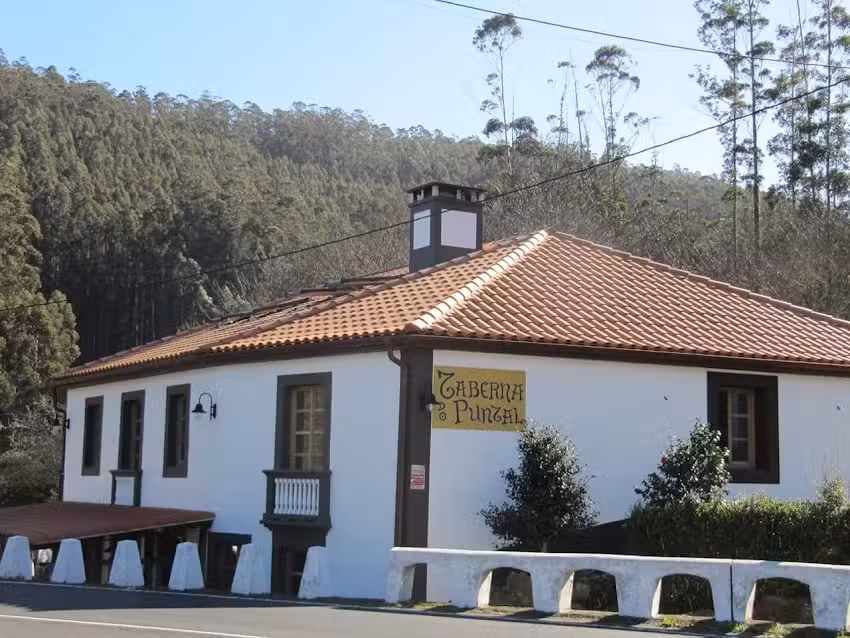 A Taberna Do Puntal