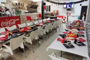 A VV Mas trader Local Social