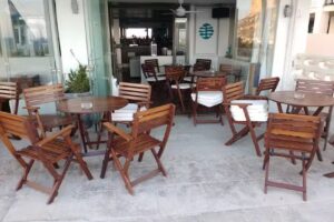 Acuarios beach lounge bar