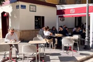 Adicto y Adicta &ndash; Cafeter&iacute;a