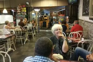 &Aacute;gora Caf&eacute; Bar