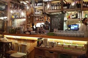 Agust&iacute;n & Company Bar de Tapas