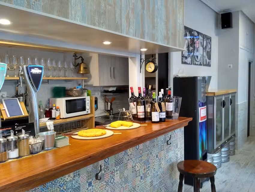 Akeitetxe Astrabudua Caf&eacute; Bar