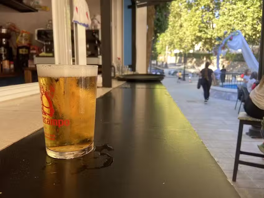 Al-Andal&uacute; kiosko bar