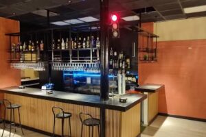 Al Mambo | Caf&eacute; &bull; Pub