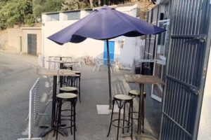 Al Muniat Caf&eacute; Bar