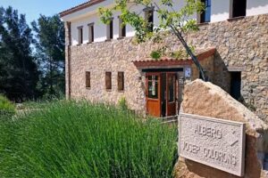 Alberg Juvenil Josep Golorons &bull; Niu d&rsquo;Estels