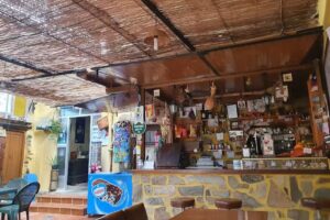 Albergue y Bar La Barraca