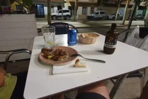 Alhucemas Cafetería Bocatería.