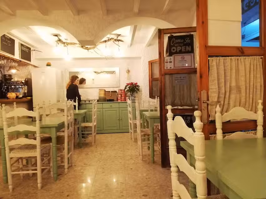 Alikindoi bar restaurante