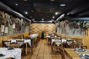 ALTERNA Sidrer&iacute;a Oviedo