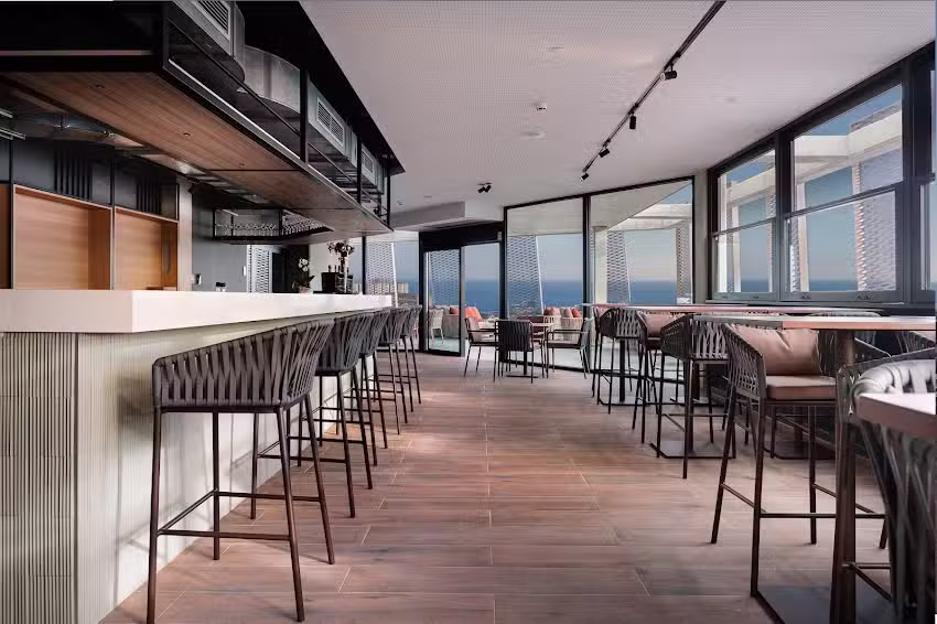 Amani Sky & Tapas Bar