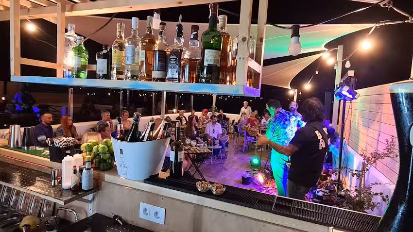 Amiga Mia (Cafeteria & Heladeria)