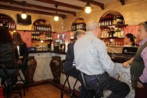 Antigua bodeguita los portales