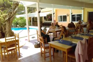 Apartamentos y Restaurante Ses Eufabietes