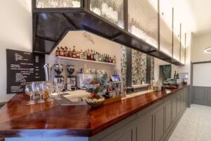 Aperitivo Bar &ldquo;El Puente&rdquo;