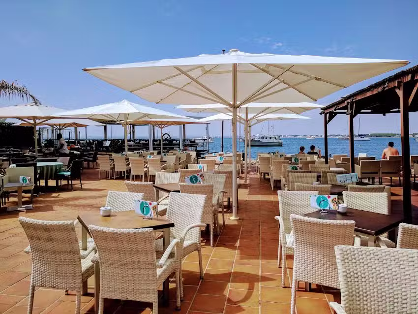 AQUA Restaurant | Paellas & Cocktails en Alcudia