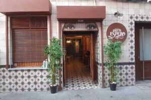 Aqu&iacute; te espero