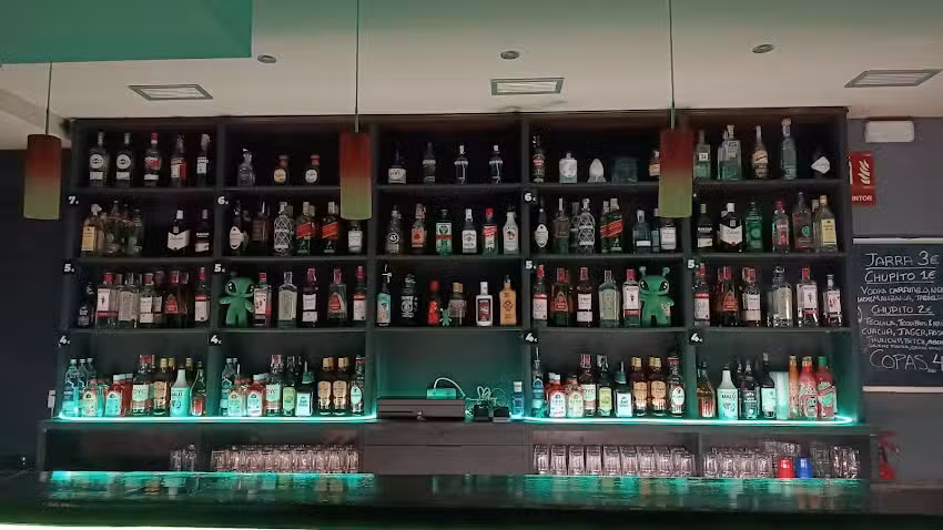 &Aacute;rea 51 Bar de copas