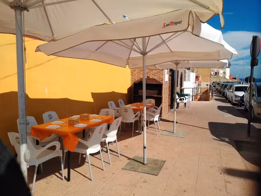 Asociaci&oacute;n de vecinos El Recinto