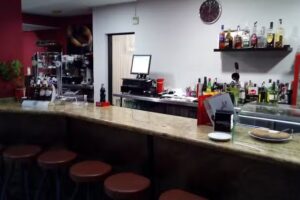 Asueto, Cafeteria Bar Restaurant