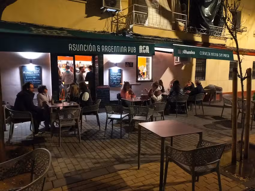 Asunci&oacute;n y Argentina Pub