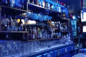 Azzurro Arcade Rock Pub