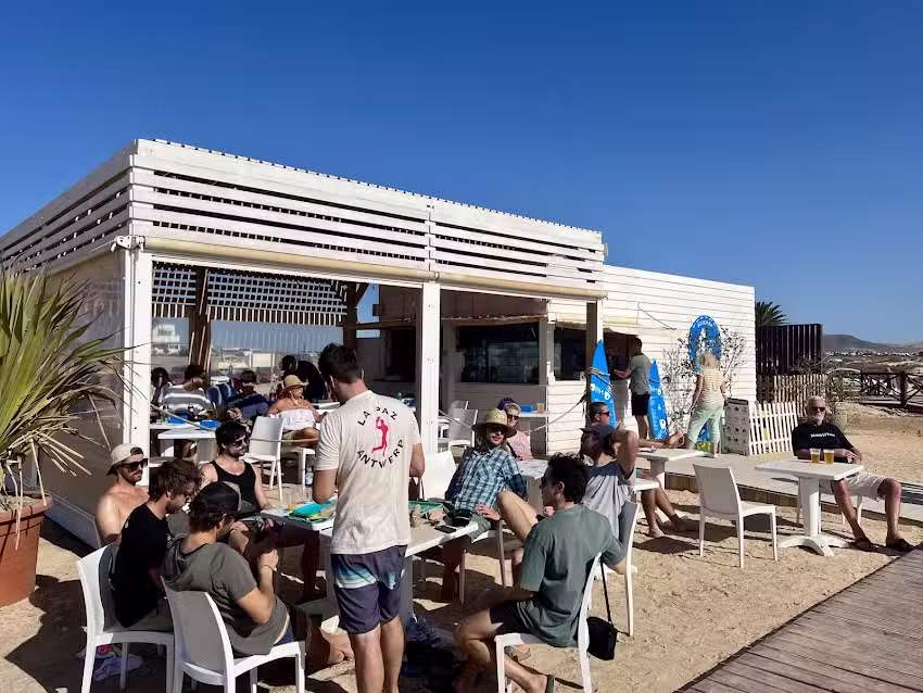 Azzurro beach bar