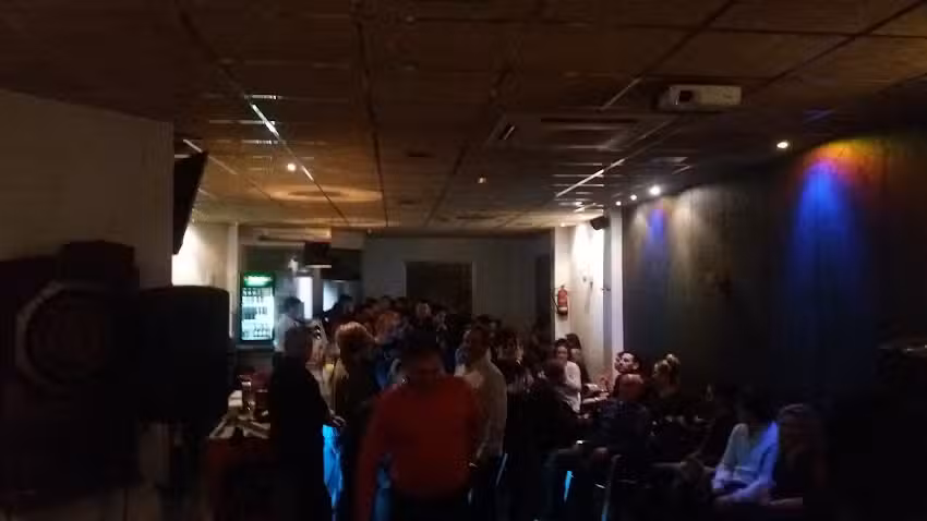 Banak caf&eacute;