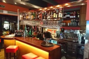 Bandera Tapas Y Copas