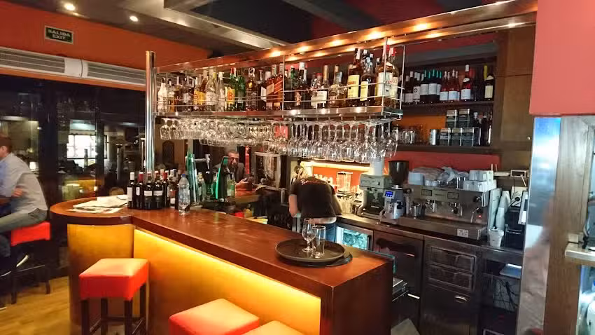 Bandera Tapas Y Copas