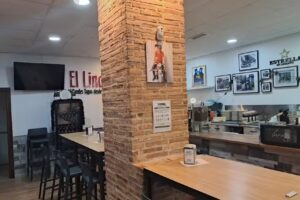 Bar 2 Linde / Grandes tapas desde 1998