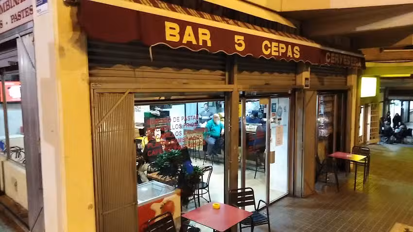 Bar 5 Cepas Cerveseria