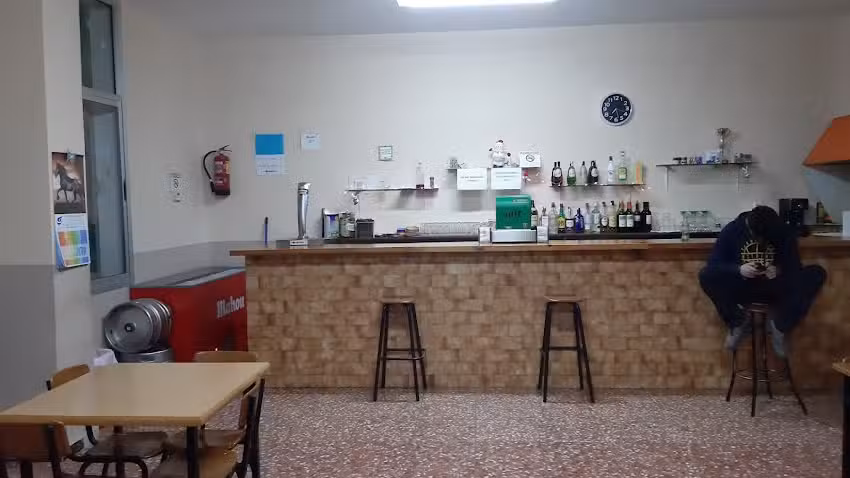 Bar