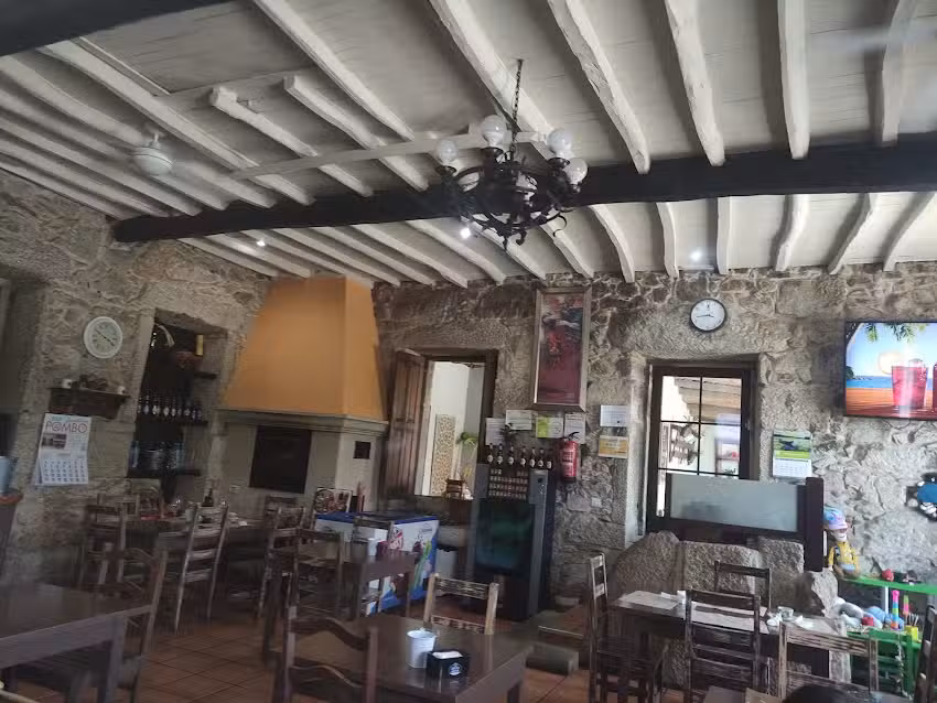 Bar A Lareira DeYoli