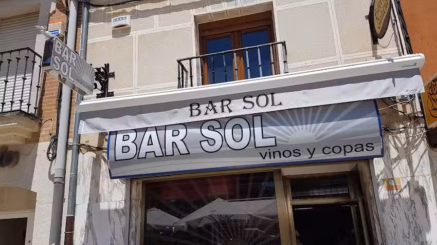 Bar Adri&aacute;n Torres