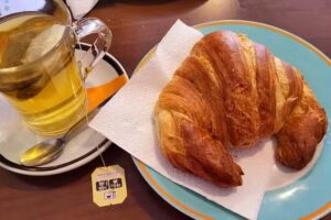 BAR AL PAN,PAN Y AL VINO, VINO