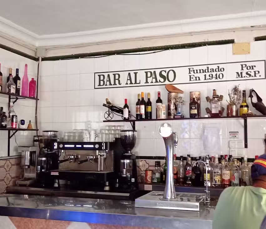 Bar Al Paso