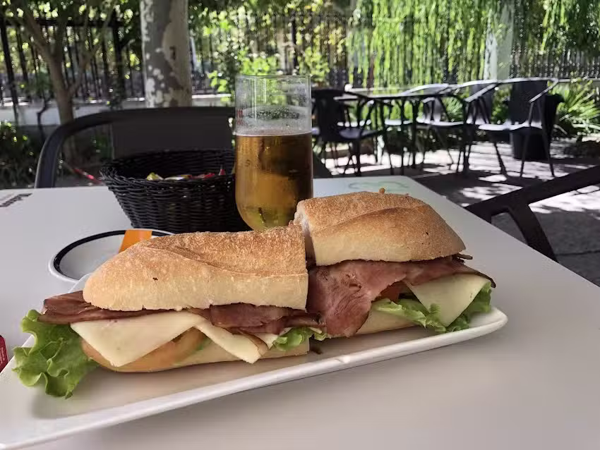 Bar Alameda