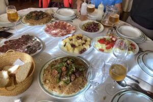 Bar Albergue Rural Gorillo