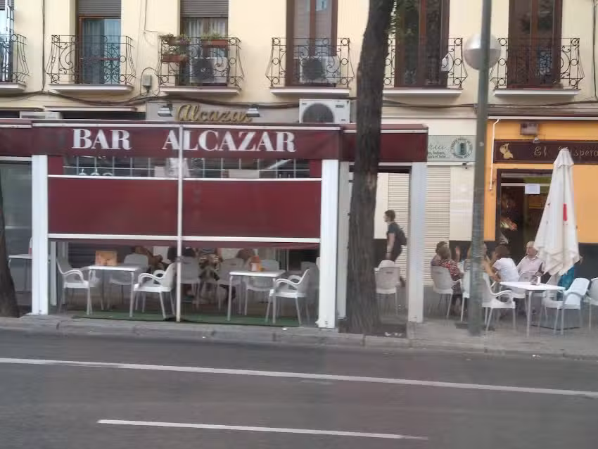 Bar Alc&aacute;zar