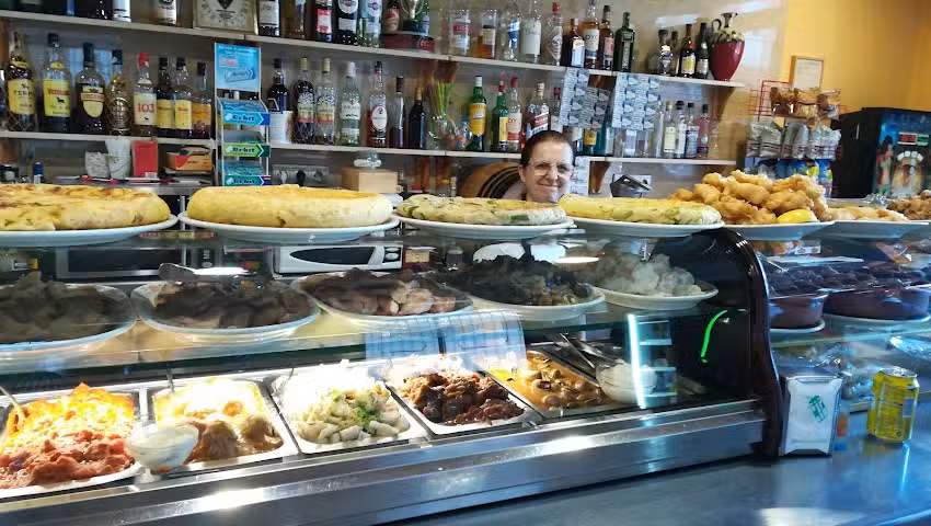 Bar &Aacute;lex Carne Brasa Almuerzos