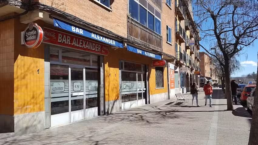 Bar Alexander