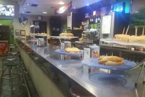 Bar Alo&ntilde;a Mendi