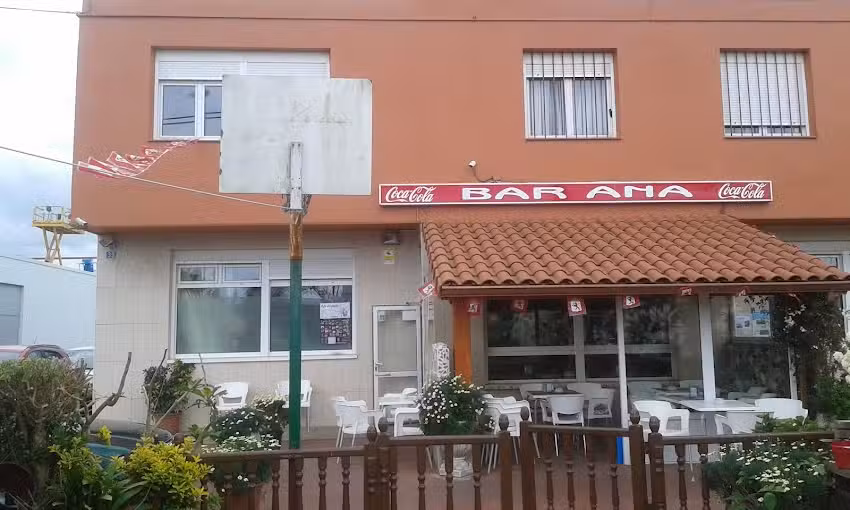 Bar Ana