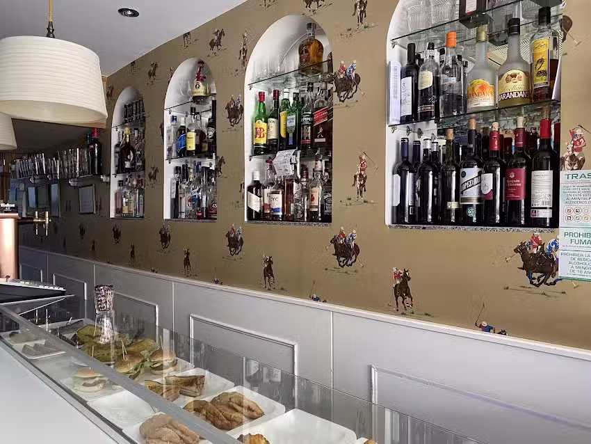 Bar &Aacute;ngel