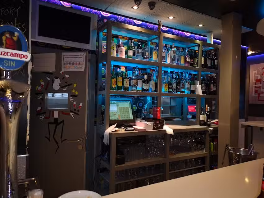 Bar Antonio