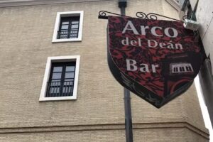 Bar Arco del Dean